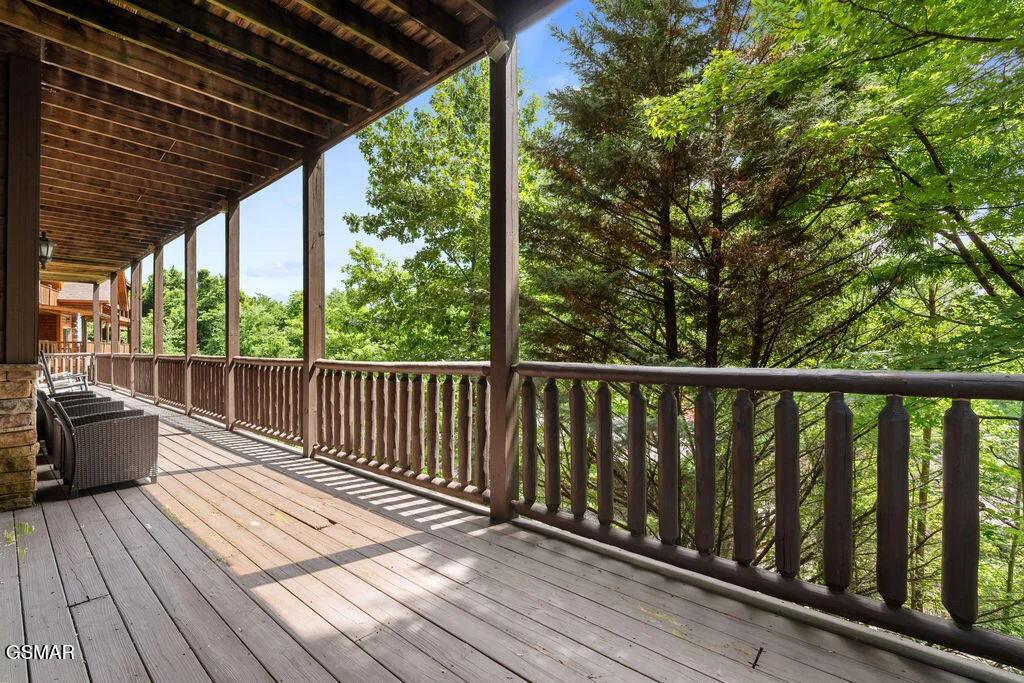 Photo of 326 Alpine Mountain Way