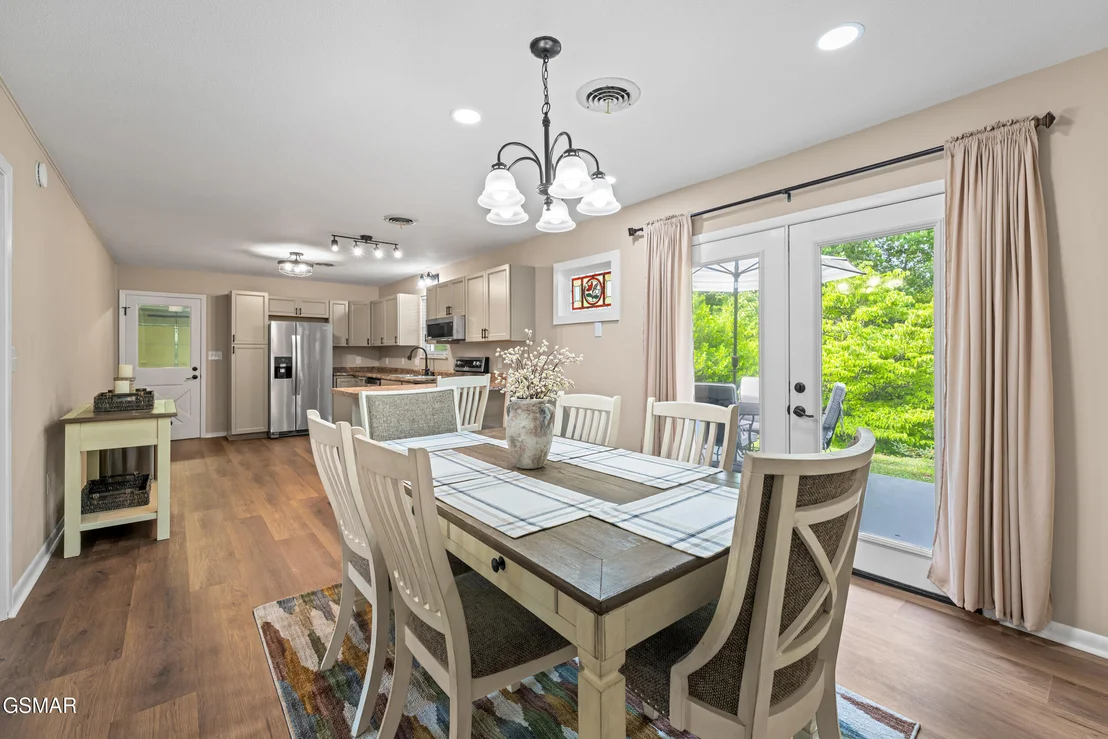 Photo of 1103 Mayors Drive
