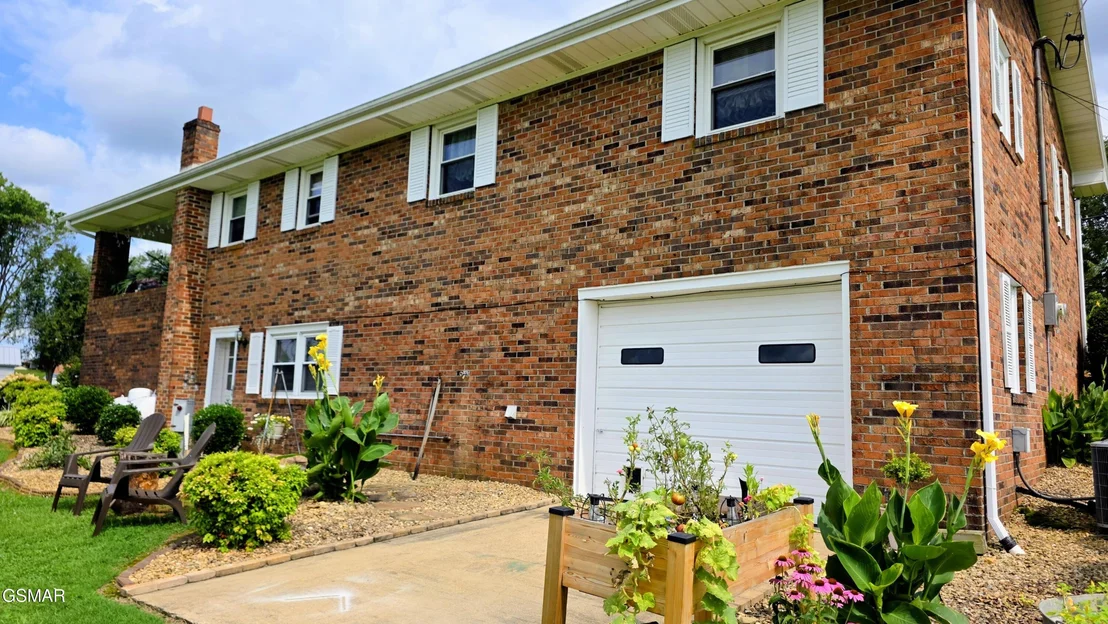 Photo of 165 Unaka Drive