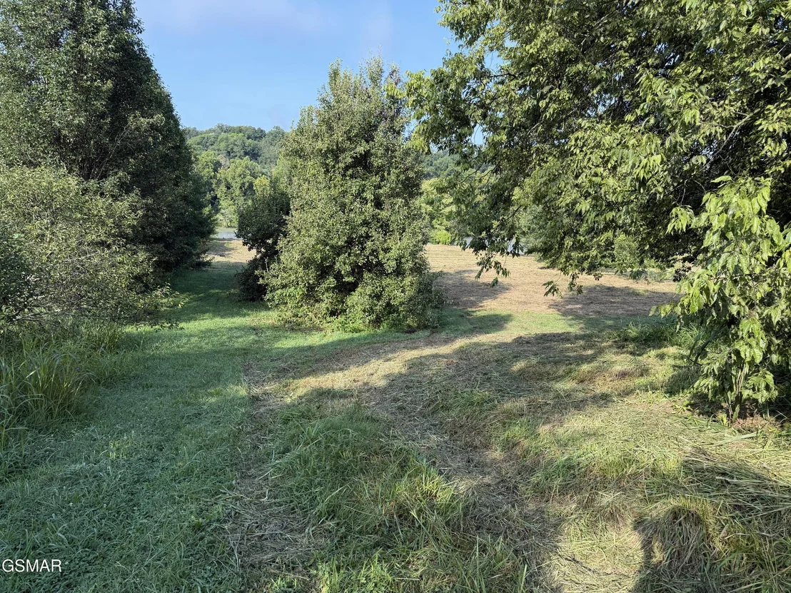 Photo of 245 Cherokee Explosive Road