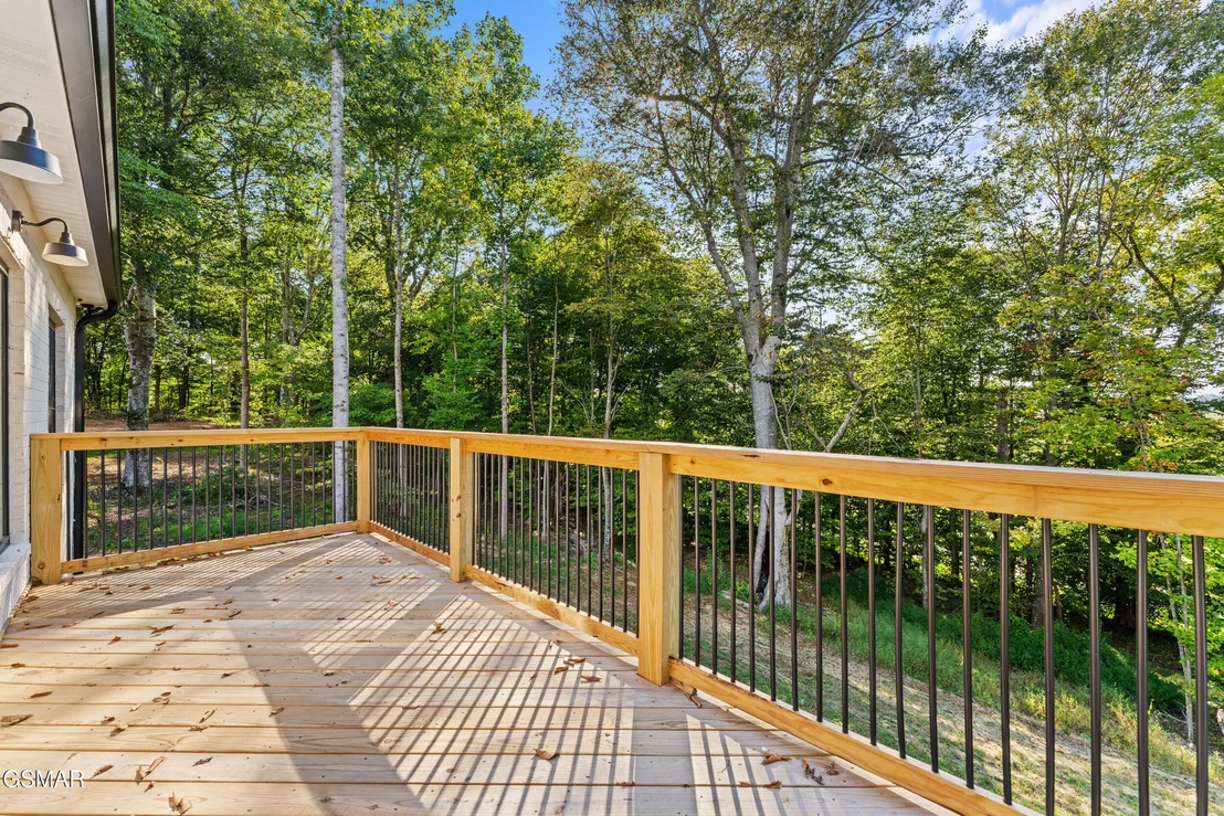 Photo of 1430 Beechtop Lane