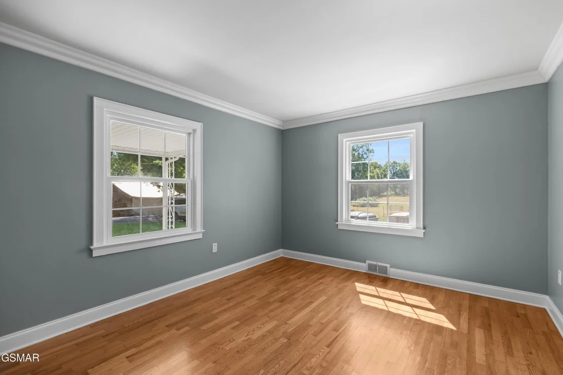Photo of 1328 W Main Street