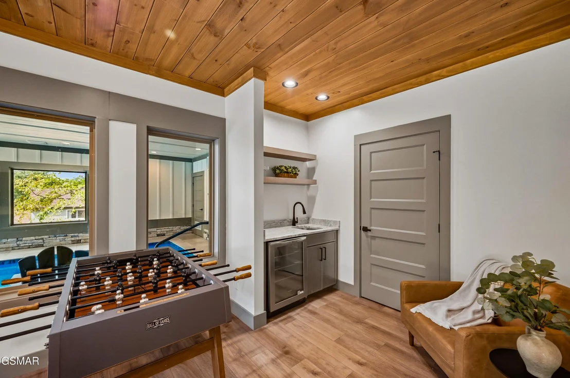 Photo of 3839 Revetta Circle