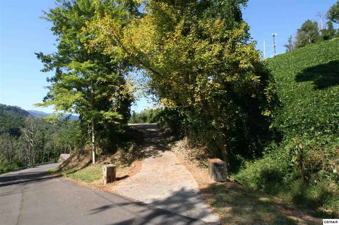 Photo of 857 Clabo Loop Road