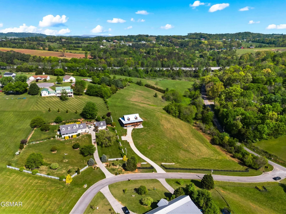 Photo of 102 Golf View Boulevard