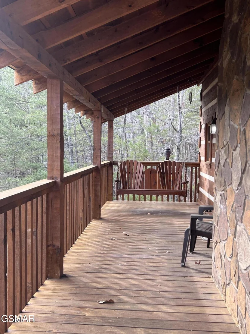 Photo of 1554 Bear Valley Road