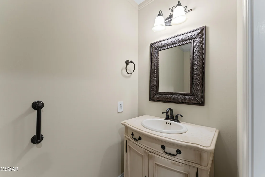 Photo of 225 Piney Road