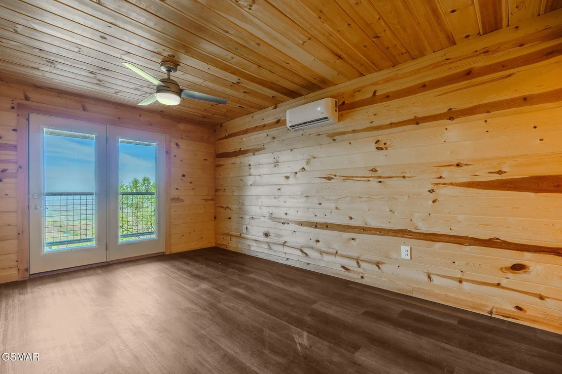 Photo of 2821 Overholt Trail
