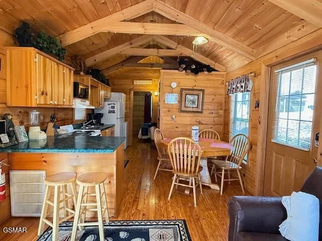 Photo of 1041 Ridgefield Drive