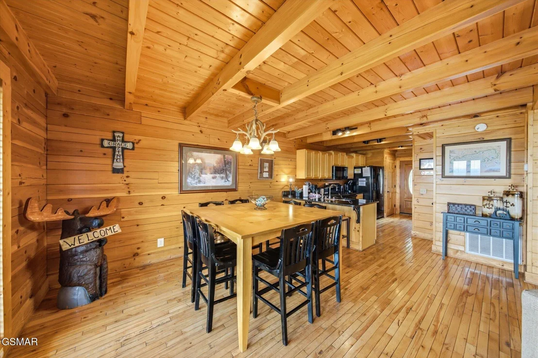 Photo of 914 Black Bear Cub Way