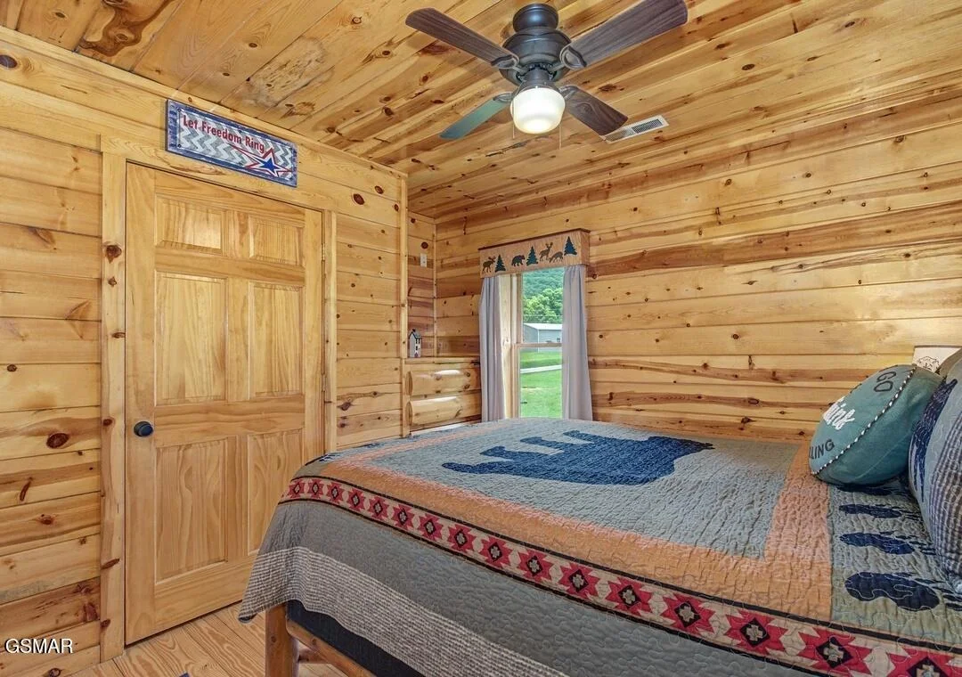Photo of 3424 Sugar Camp Circle