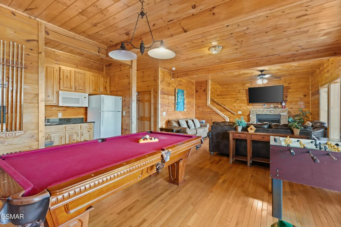 Photo of 950 Black Bear Cub Way