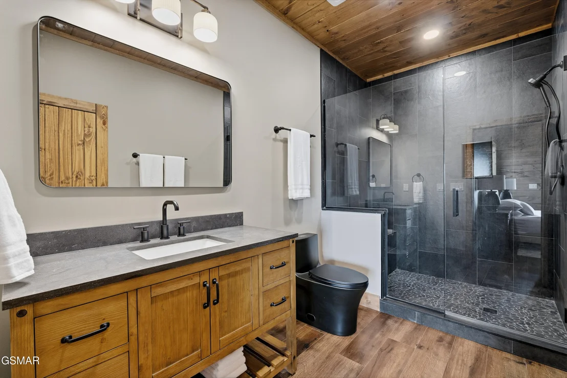 Photo of 4421 Stackstone Road