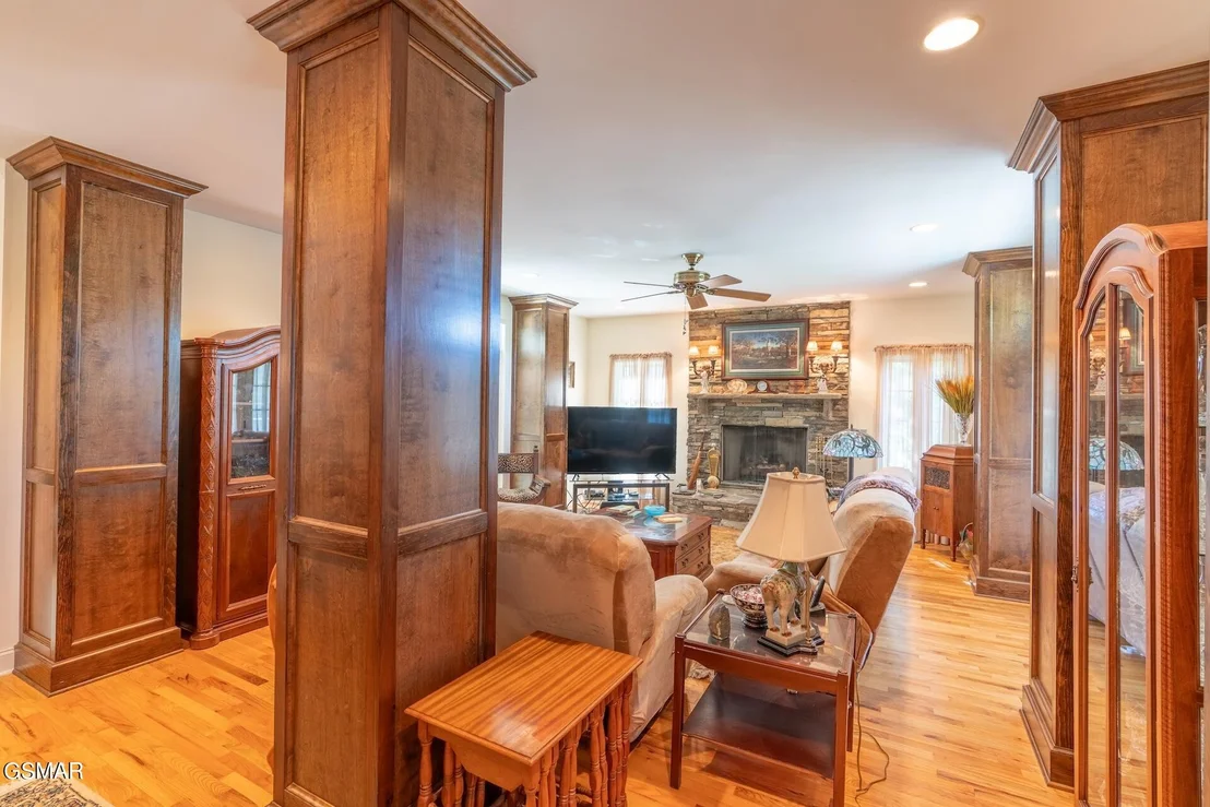 Photo of 3130 Kulpan Way