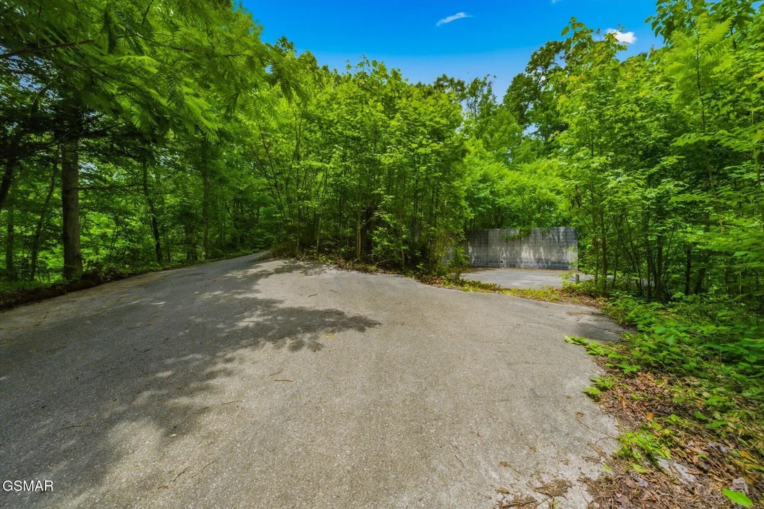 Photo of 2405 Deep Spring Lane