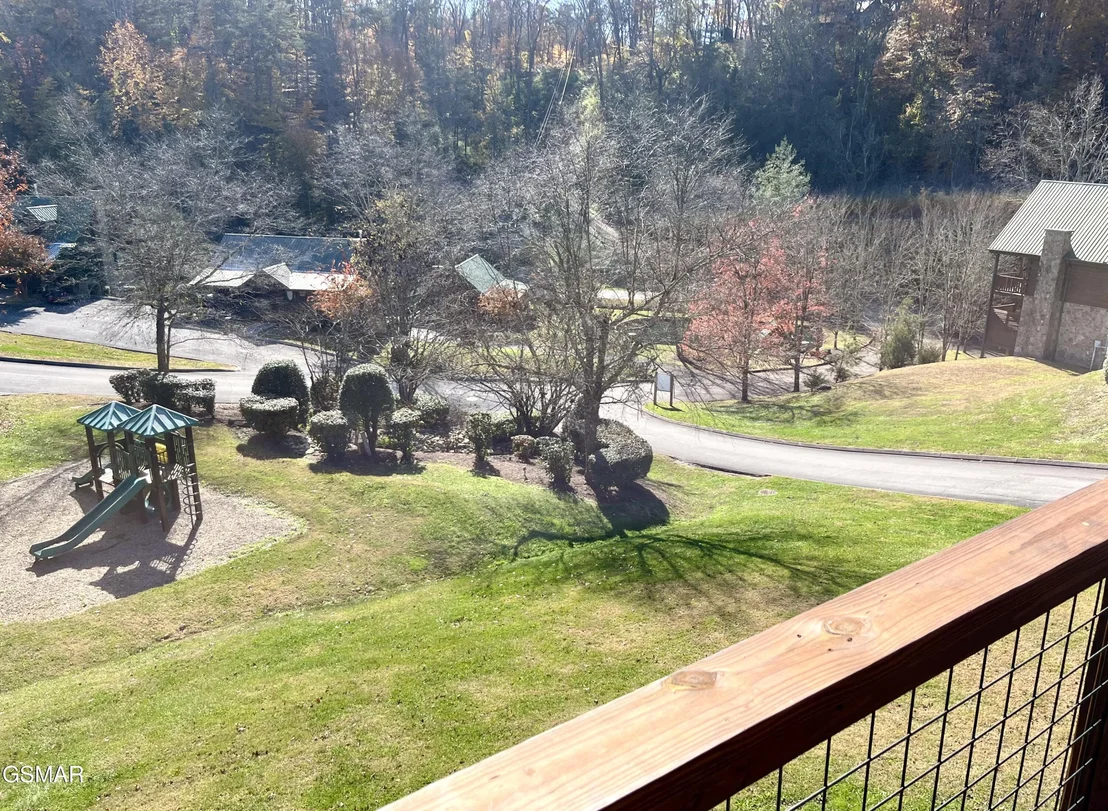 Photo of 1653 Little Cabin Loop