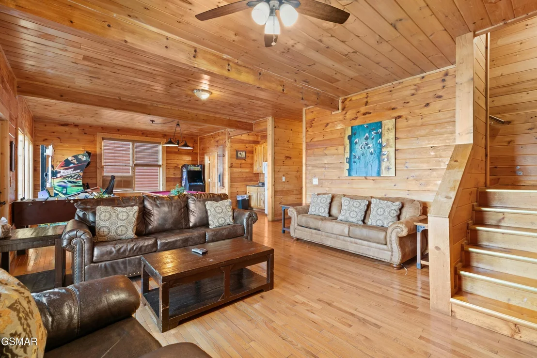 Photo of 950 Black Bear Cub Way