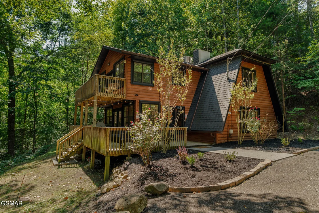 Photo of 459 Sugar Mtn Way