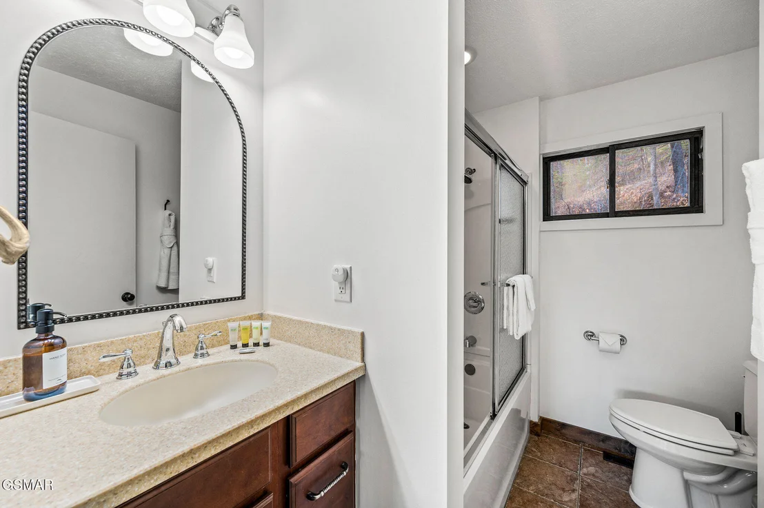 Photo of 2758 Overholt Trail