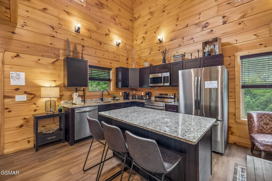 Photo of 1615 Bear Valley Road