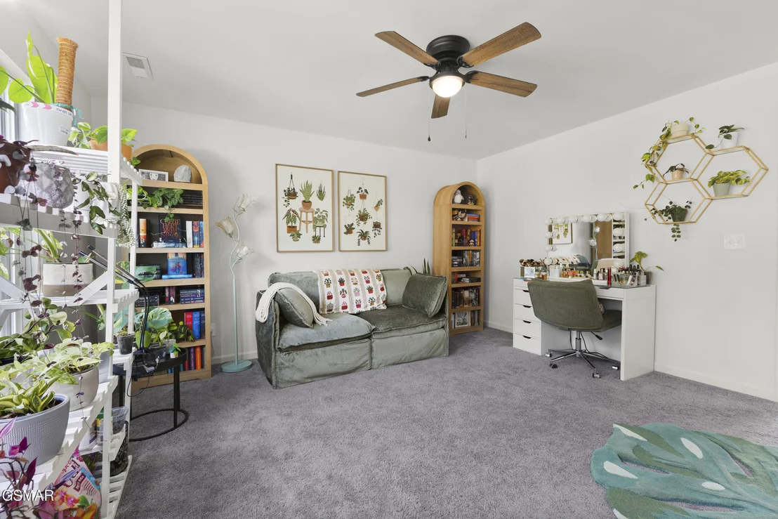 Photo of 1007 Crown Ridge Lane