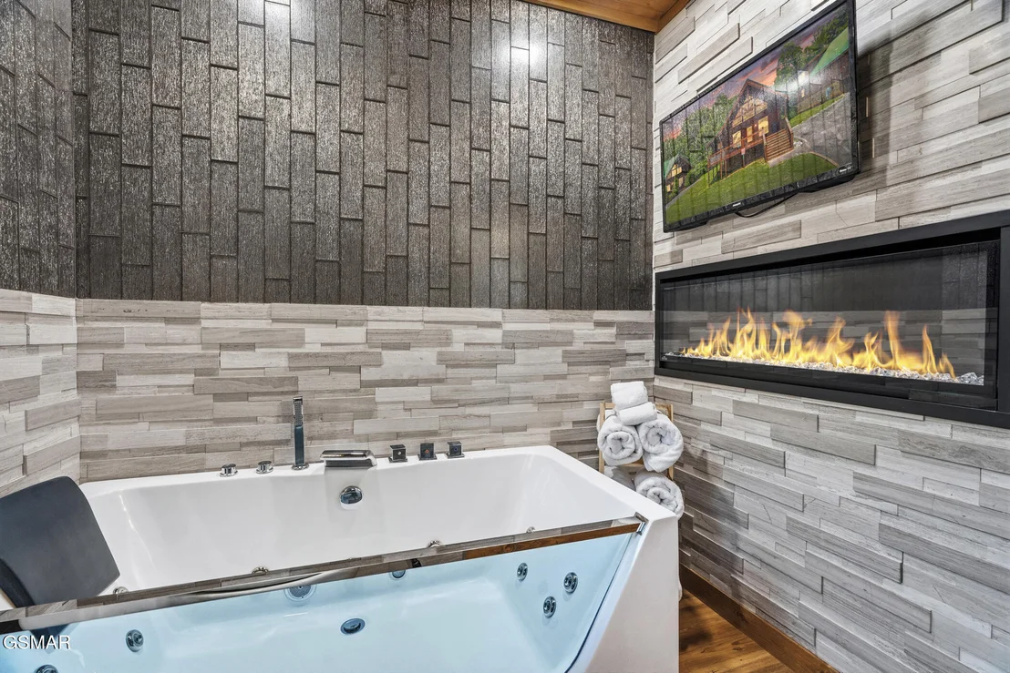 Photo of 605 Cherry Blossom Way