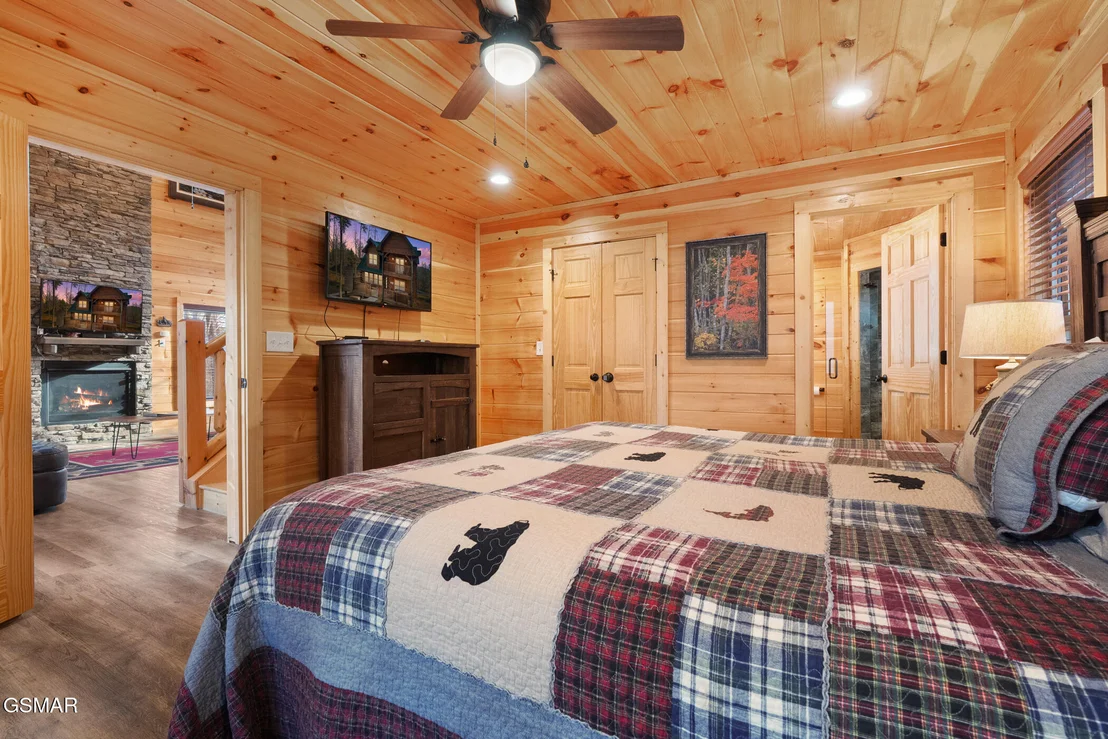 Photo of 2804 Murray Ridge Road
