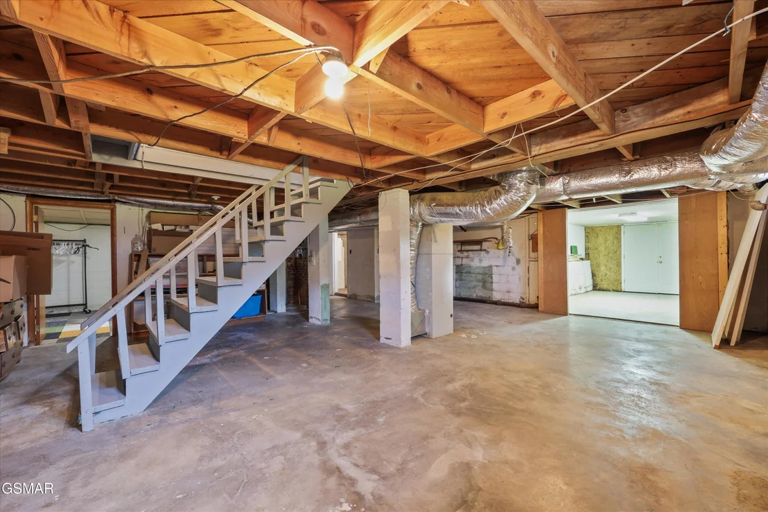 Photo of 1356 Bluegrass Road