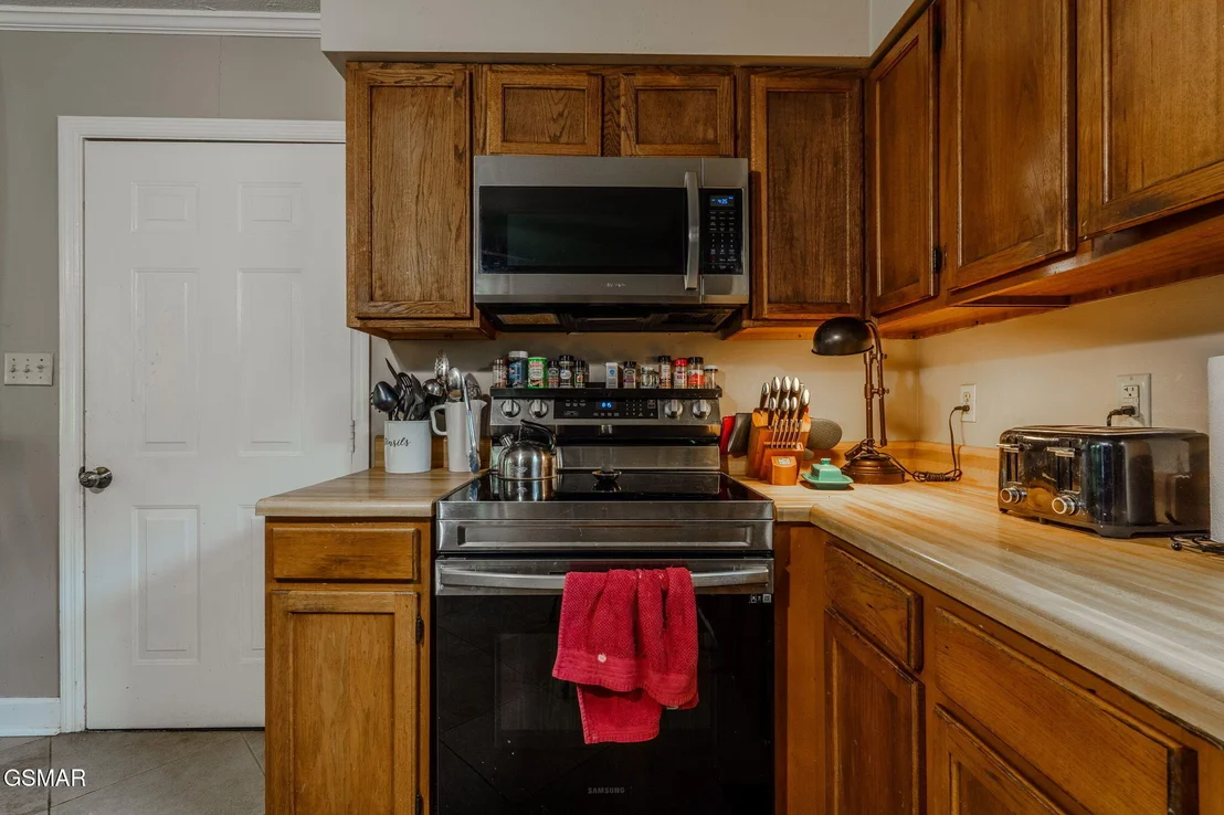 Photo of 298 Brock Road