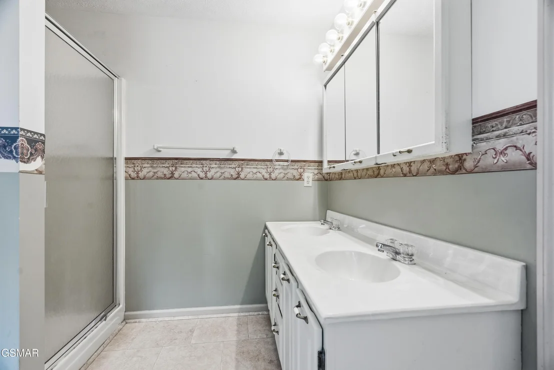 Photo of 716 Whippoorwill Circle
