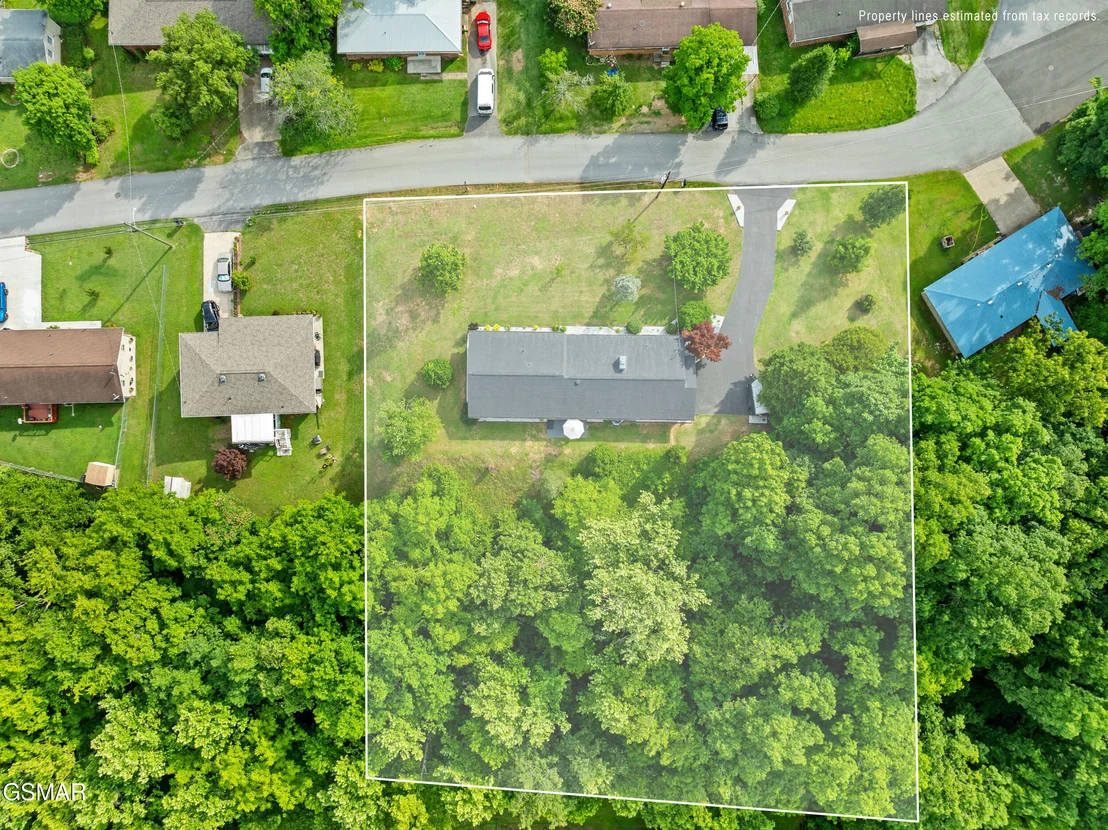 Photo of 1103 Mayors Drive
