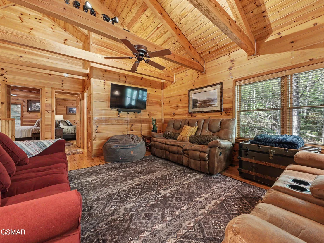 Photo of 1053 Big Buck Trail