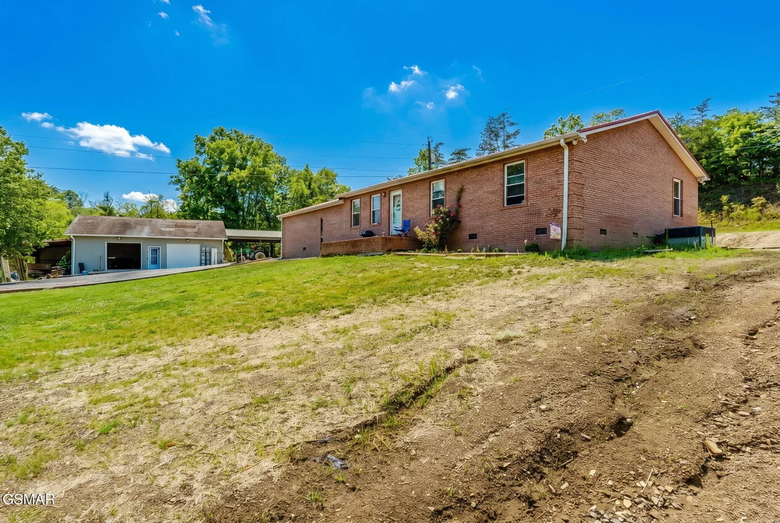Photo of 298 Brock Road