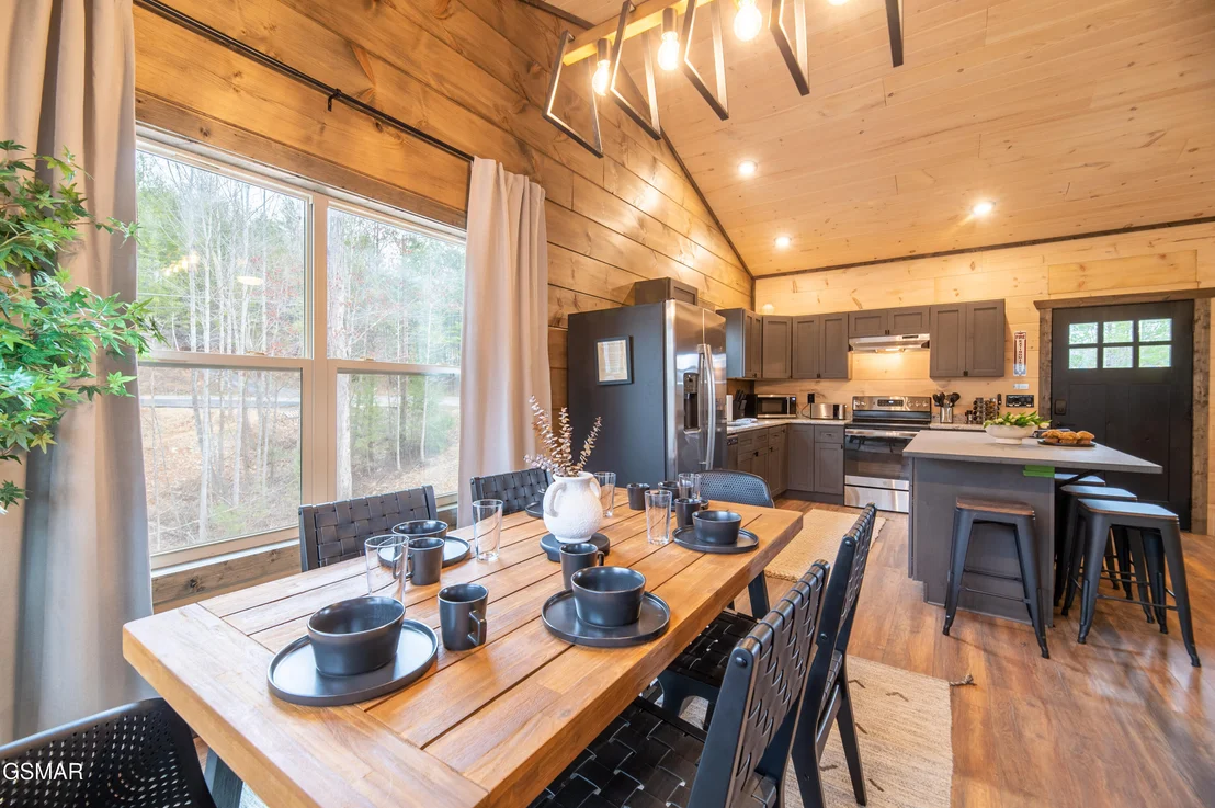Photo of 1523 Bluff Ridge Road
