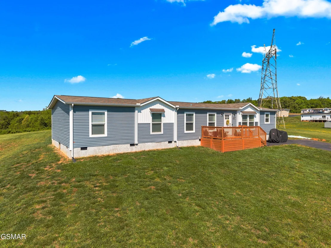 Photo of 405 Barry Cove