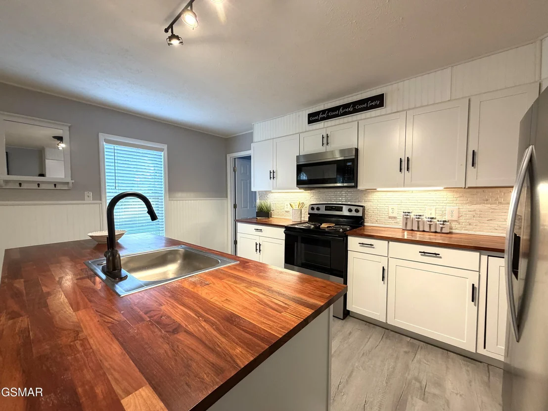 Photo of 228 Williams Road