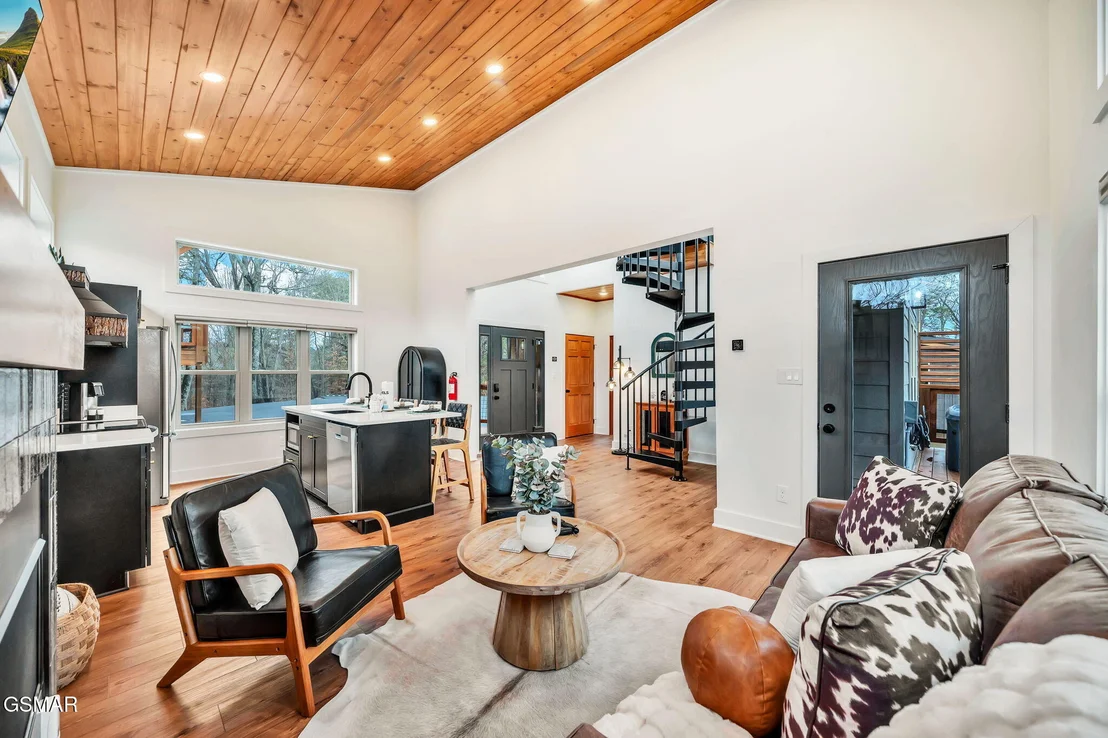 Photo of Unit UNIT3 at 2385 Forge Hideaway Loop