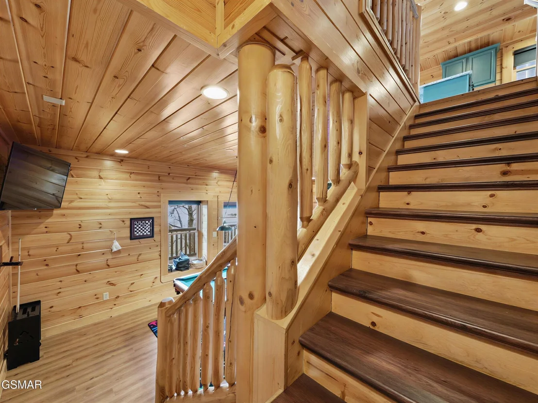 Photo of 1723 Summit View Way