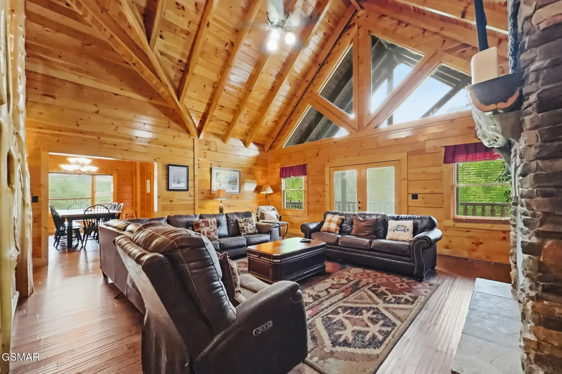 Photo of 2906 Quiet Oak Way