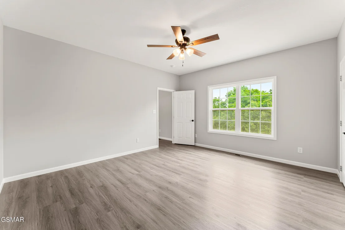 Photo of 2050 Kings View Loop