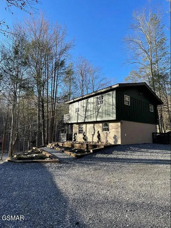 Photo of 1420 Alpine Drive