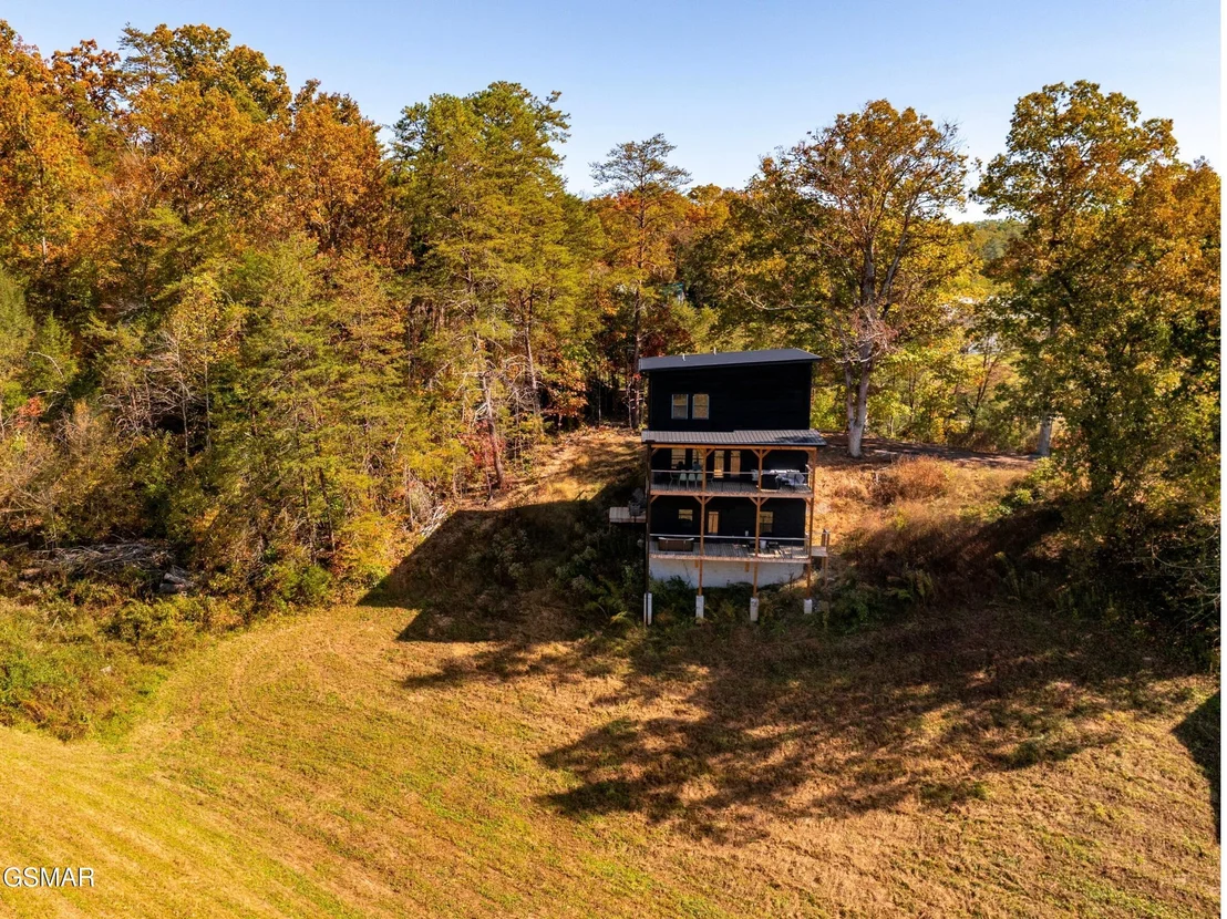 Photo of 3005 Nellie Drive