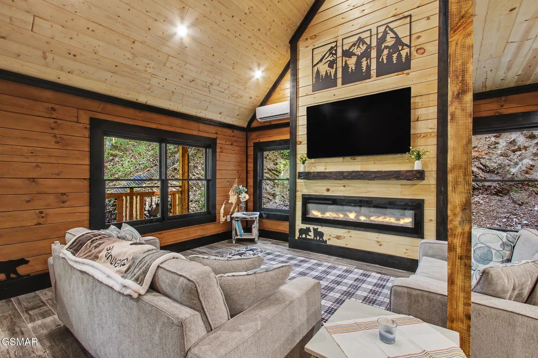 Photo of 3547 Sugar Maple Loop Road