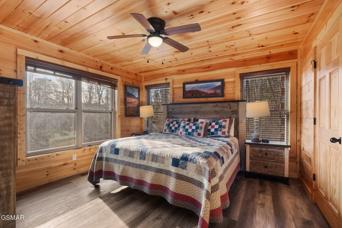 Photo of 2804 Murray Ridge Road