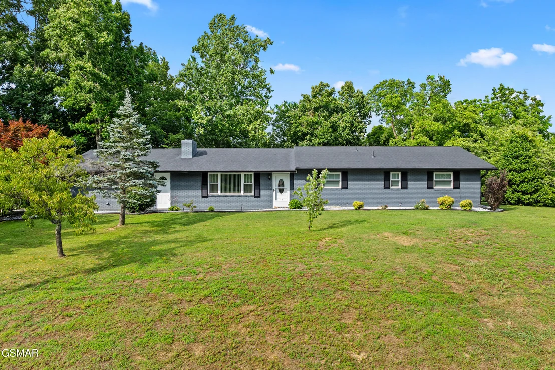 Photo of 1103 Mayors Drive