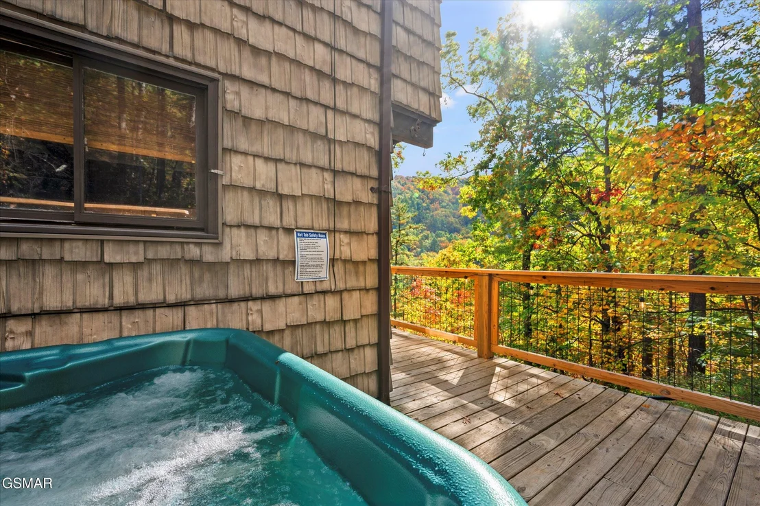Photo of 2758 Overholt Trail