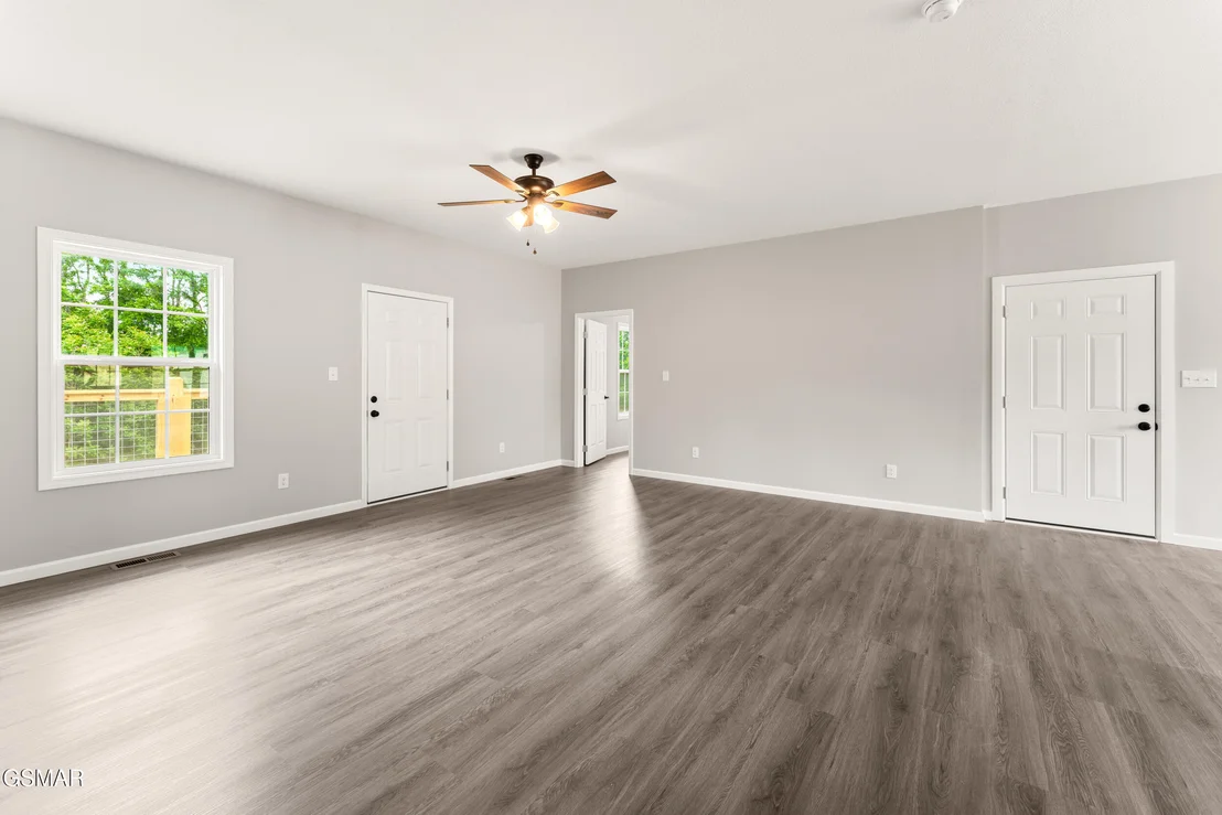 Photo of 2050 Kings View Loop