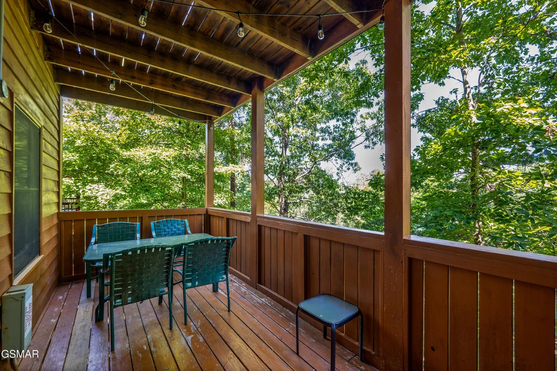 Photo of 737 Chickasaw Gap Way