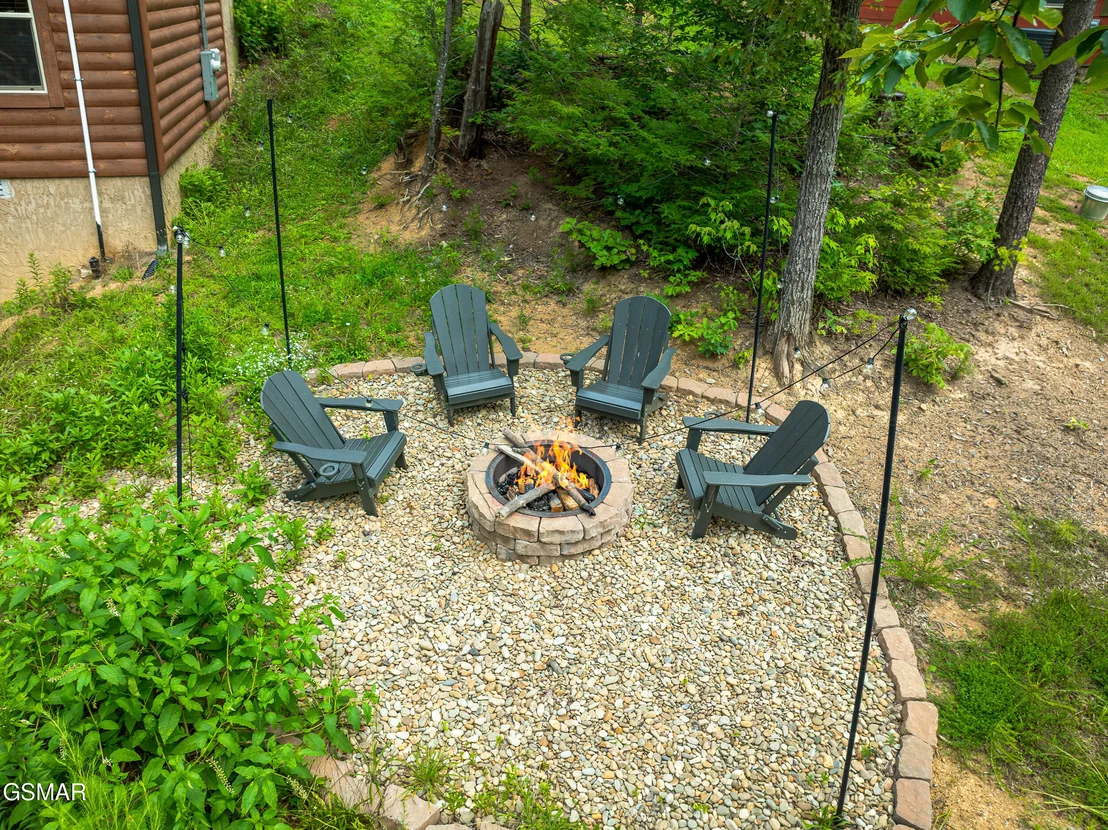 Photo of 1533 Bear Valley Road