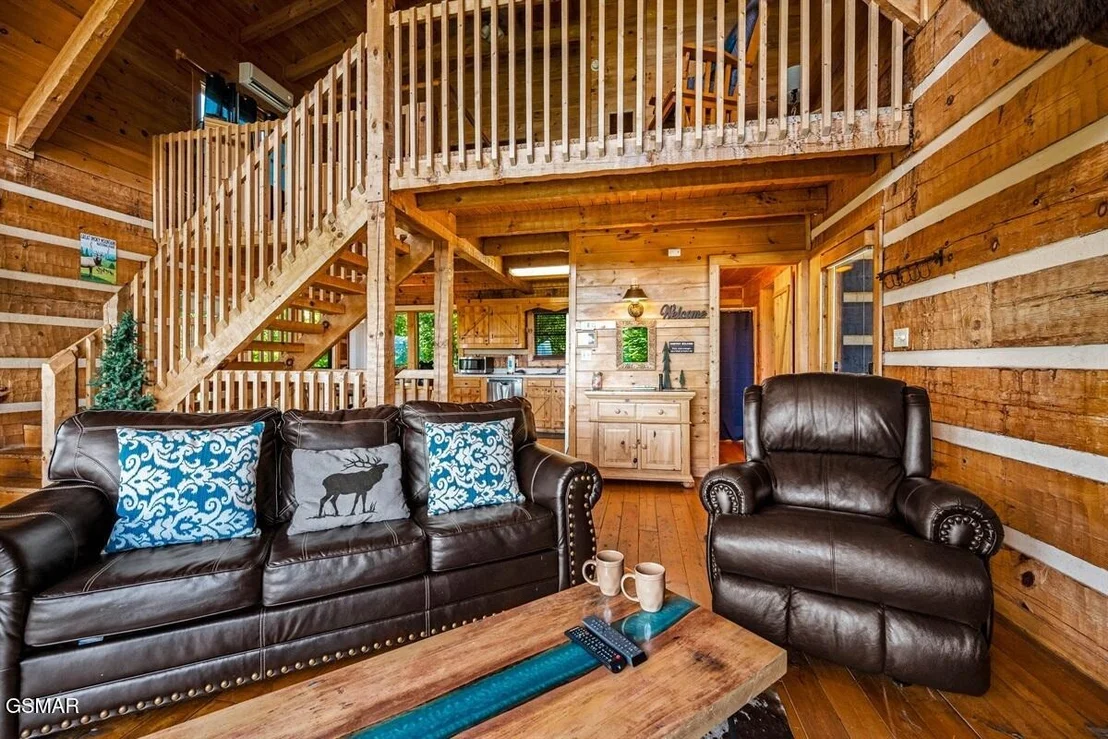Photo of 2086 Bluff Mountain Road